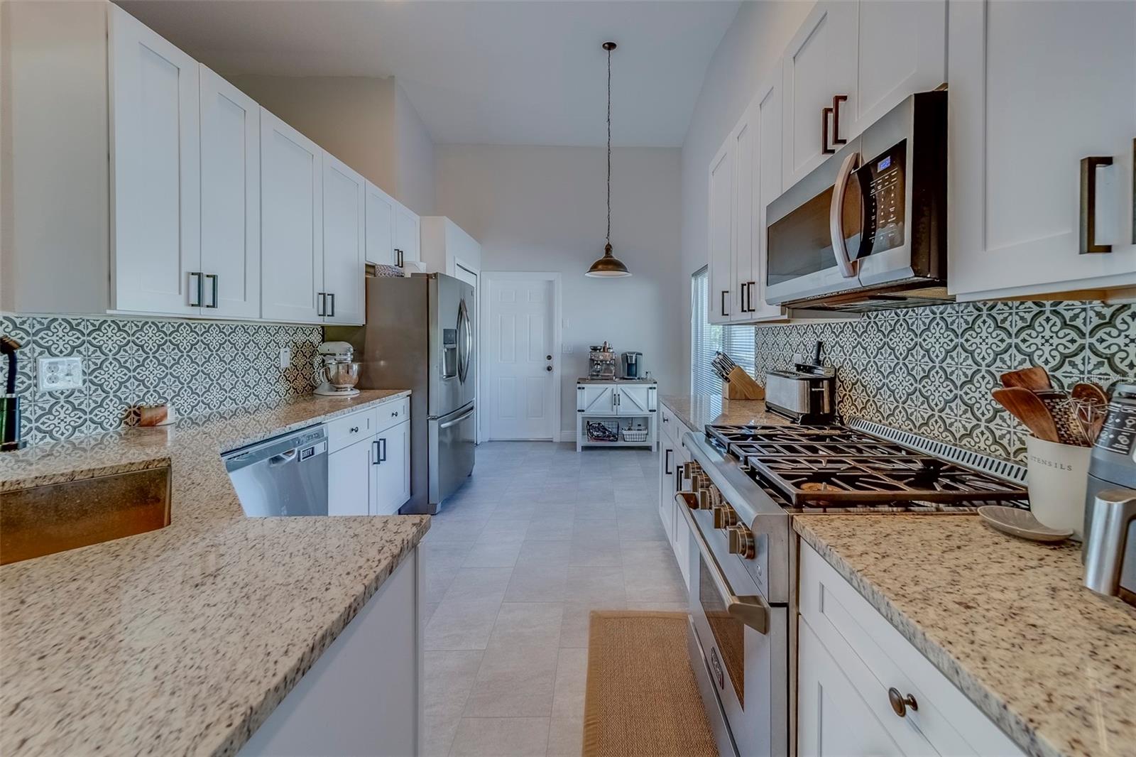 28834 STORMCLOUD PASS, WESLEY CHAPEL, FL, 33543