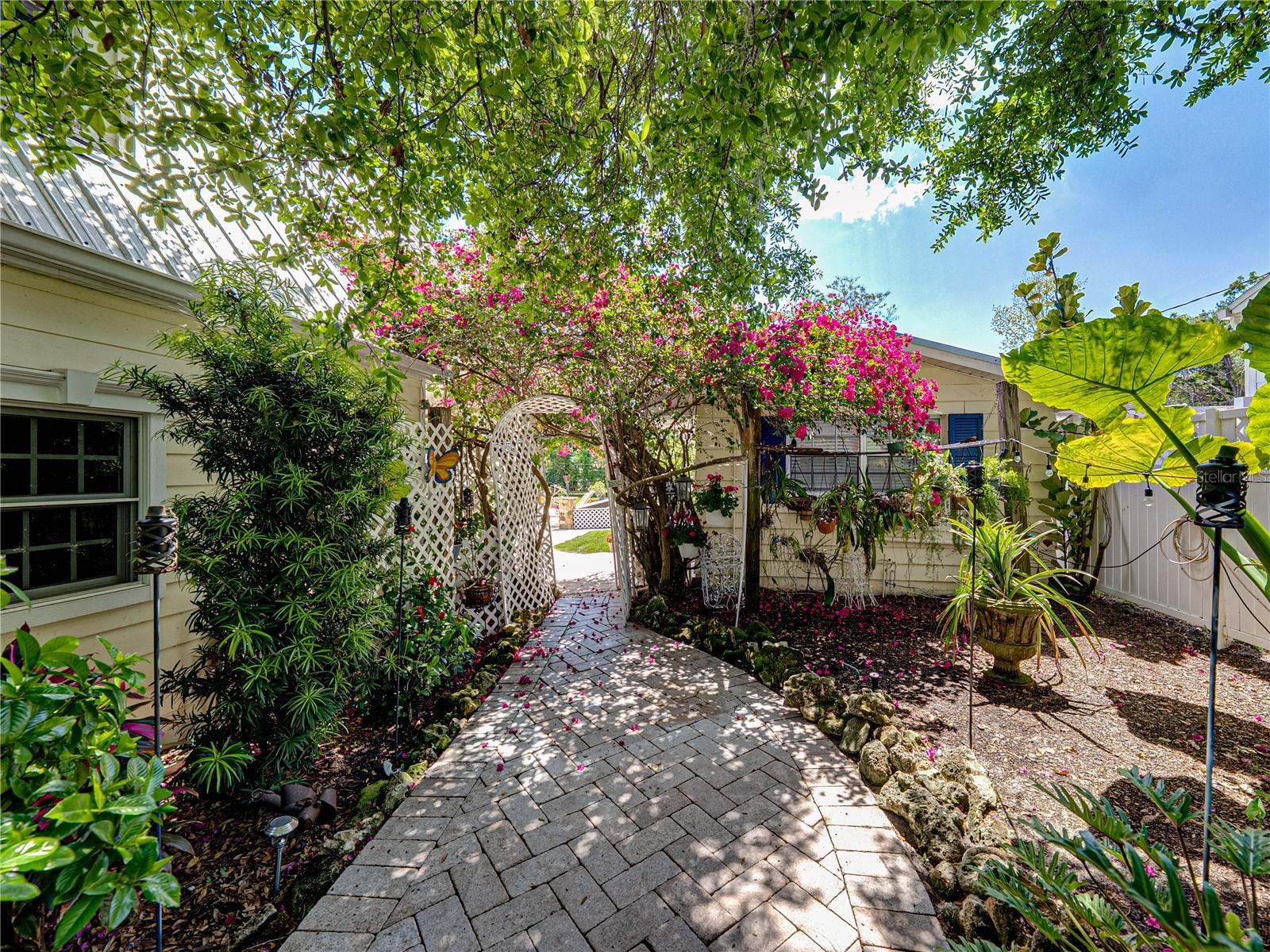 125 E GRAHAM PARK DR, HAINES CITY, FL, 33844