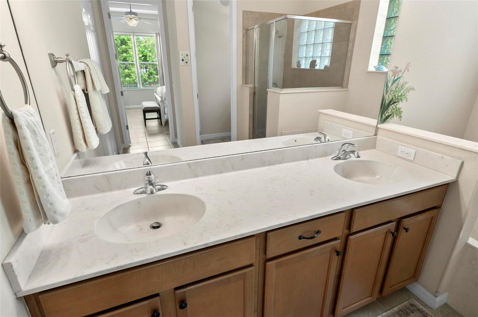 1 SAILFISH DR, PALM COAST, FL, 32137