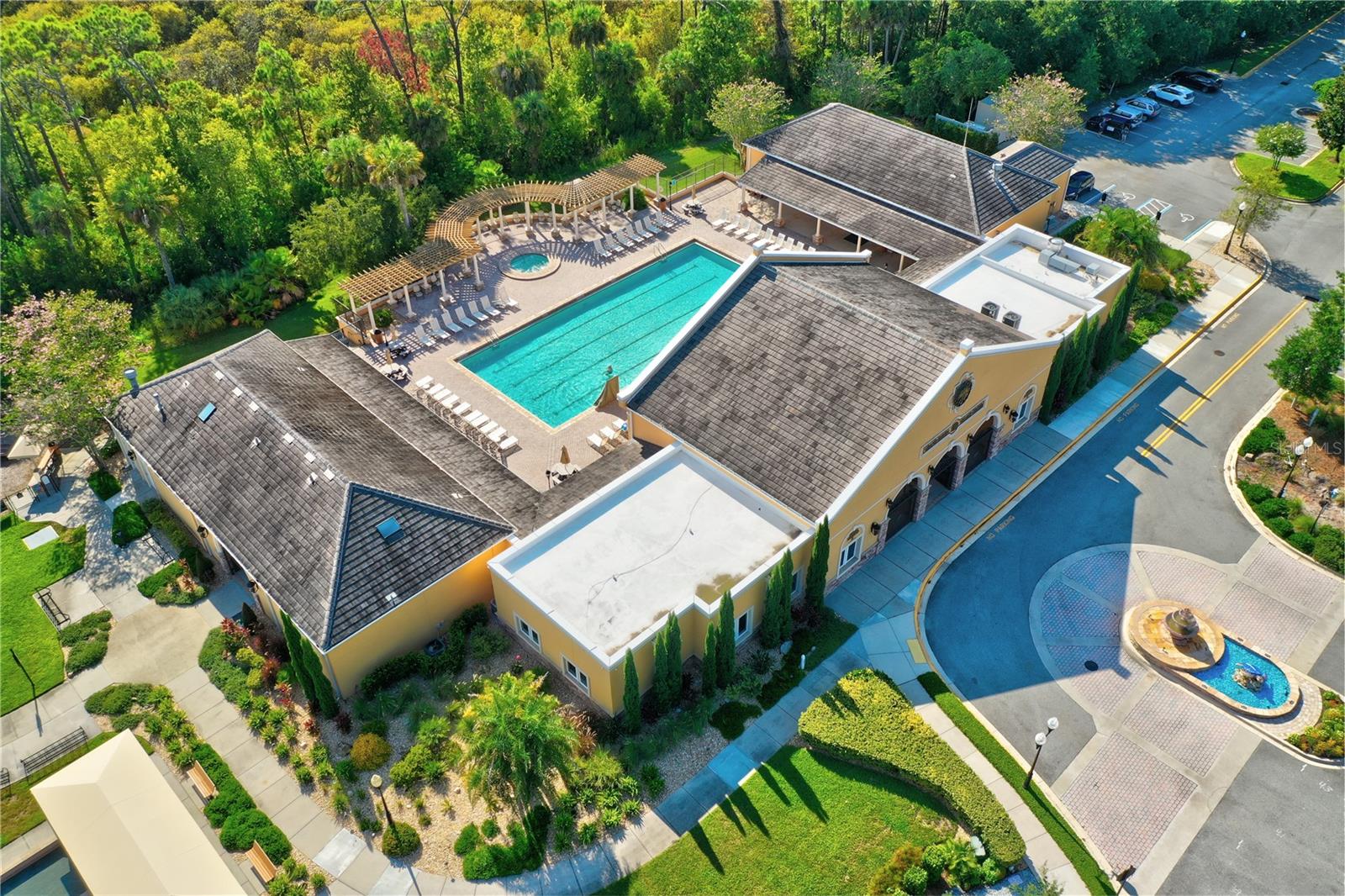 1 SAILFISH DR, PALM COAST, FL, 32137