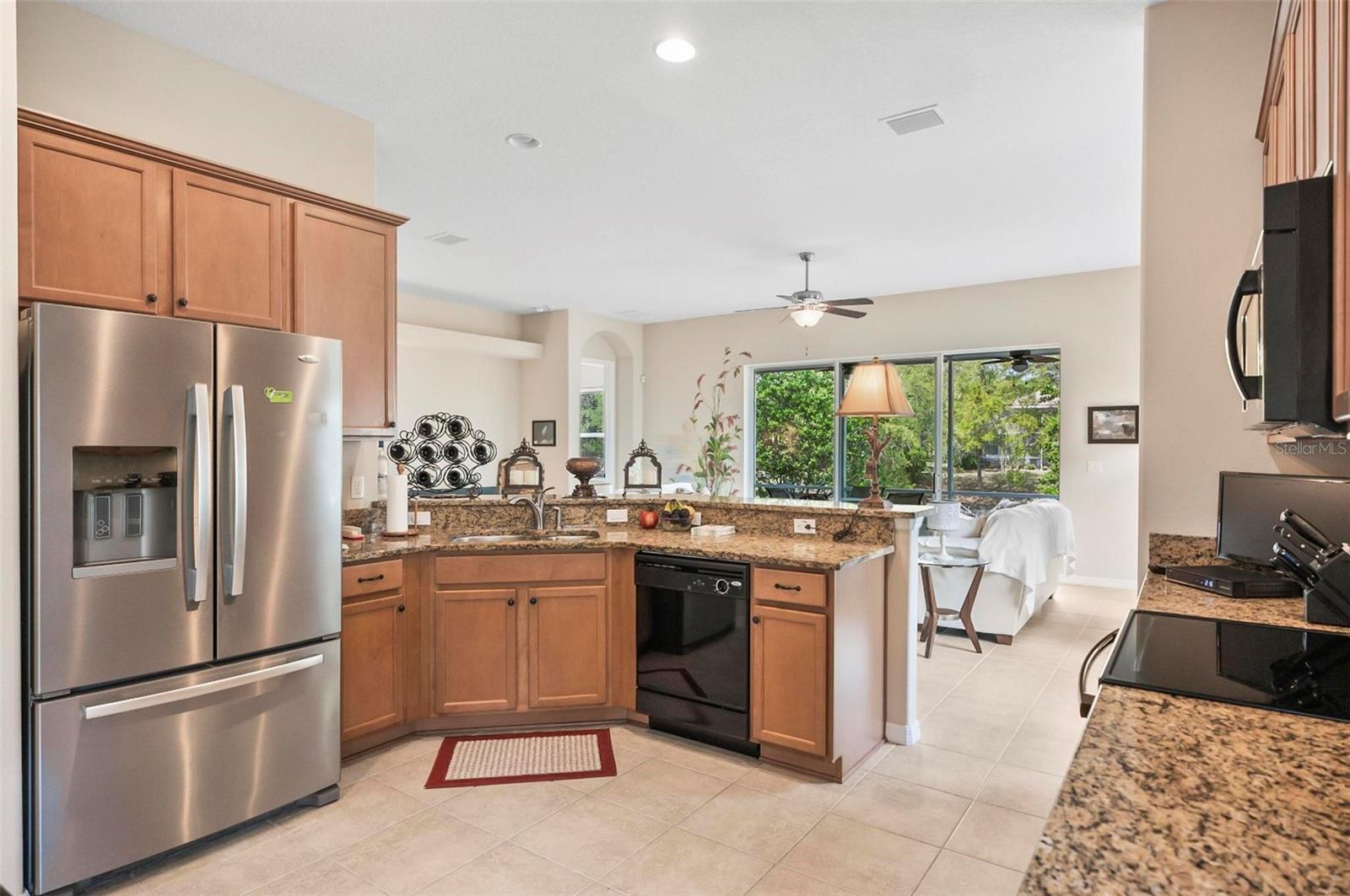 1 SAILFISH DR, PALM COAST, FL, 32137