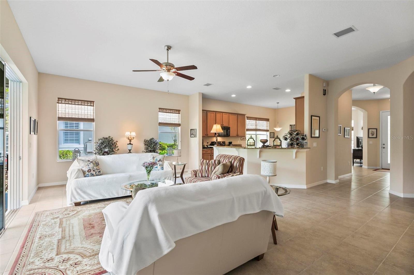 1 SAILFISH DR, PALM COAST, FL, 32137