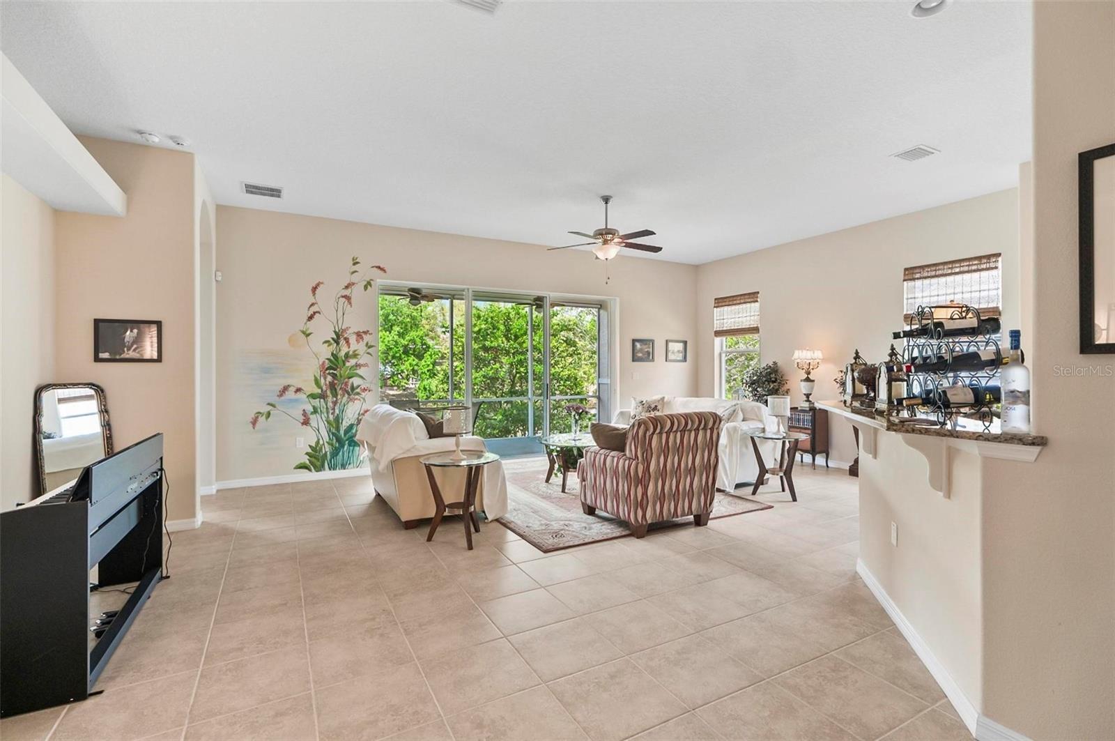 1 SAILFISH DR, PALM COAST, FL, 32137