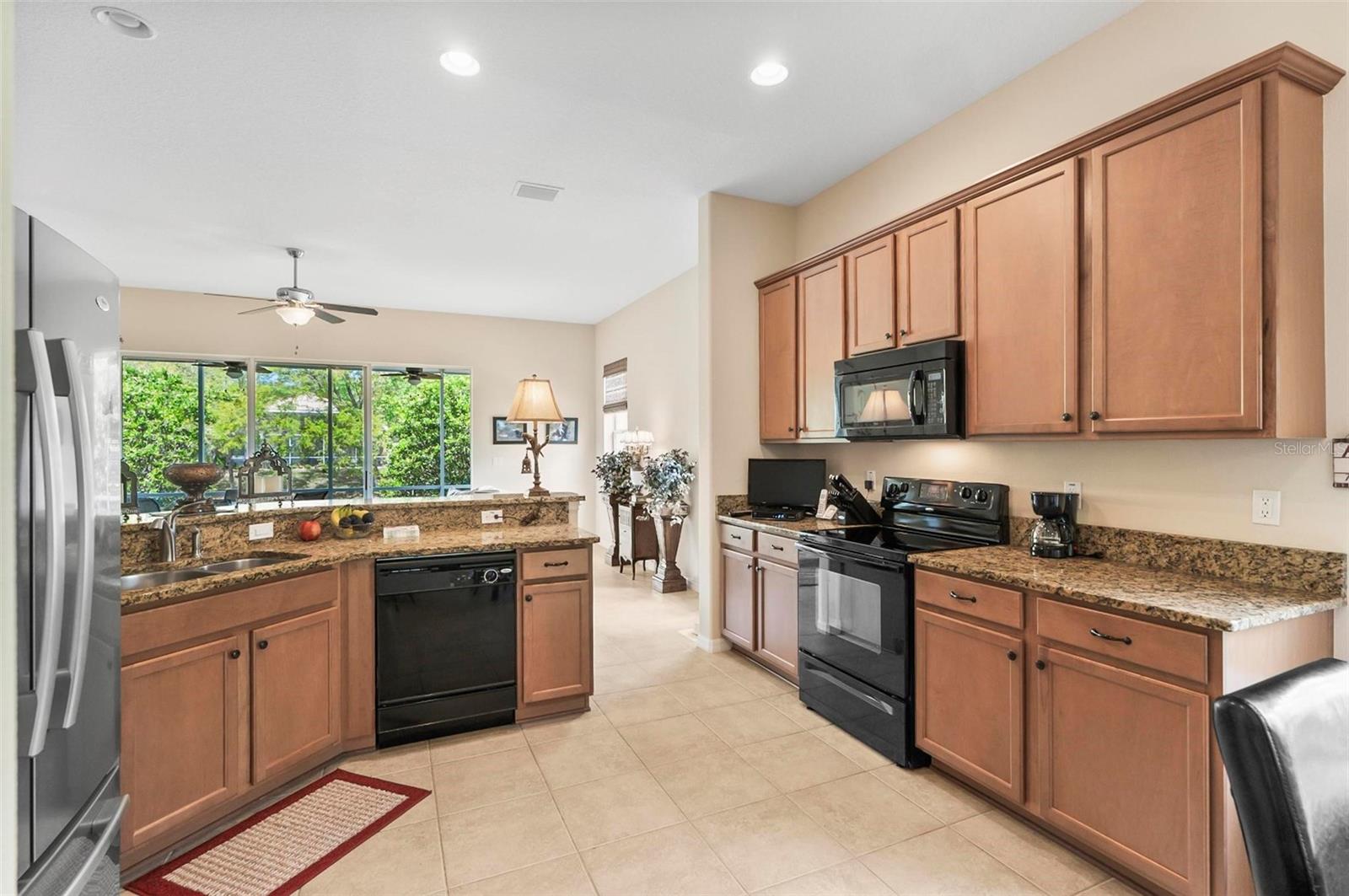 1 SAILFISH DR, PALM COAST, FL, 32137