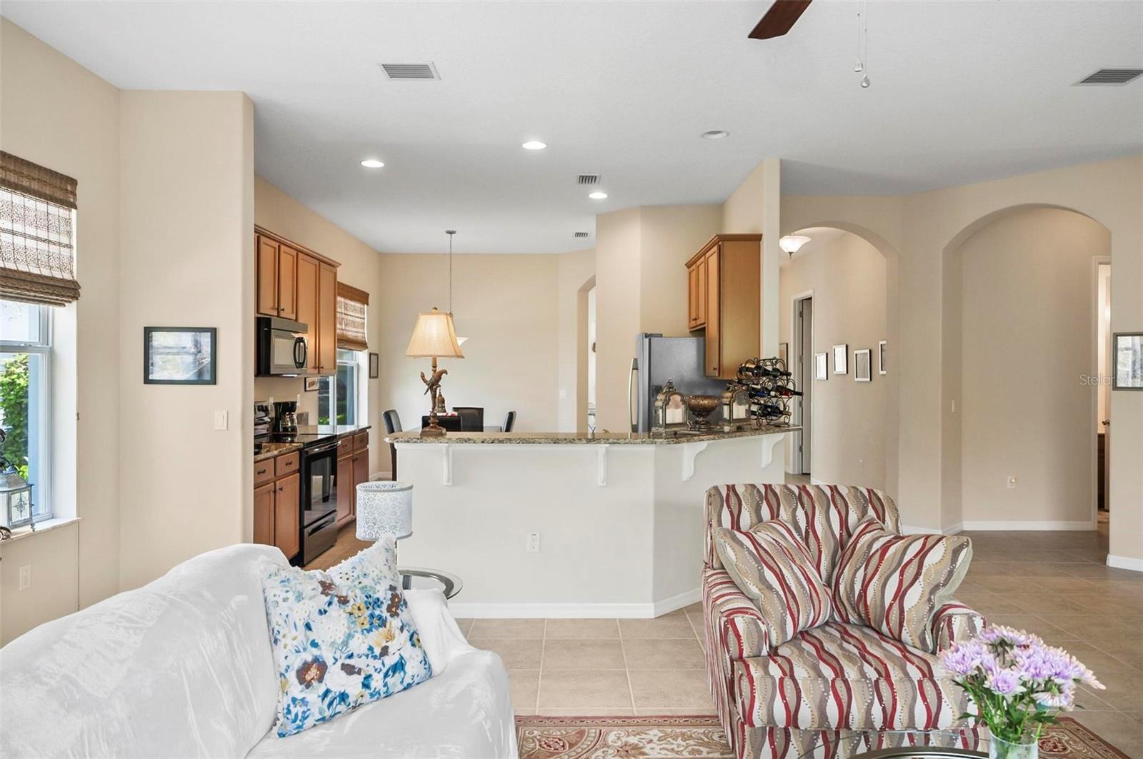 1 SAILFISH DR, PALM COAST, FL, 32137