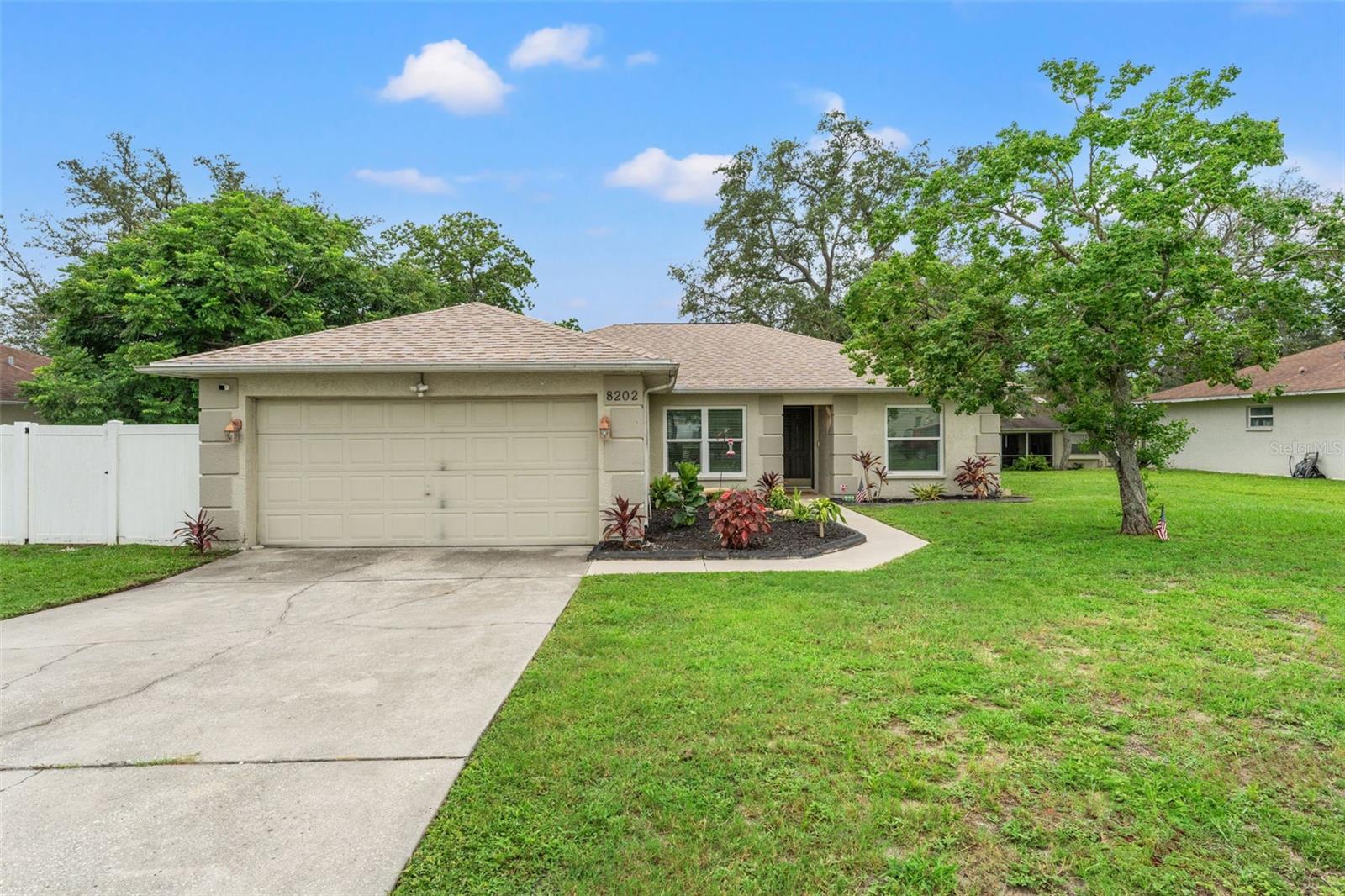 8202 SPANISH OAK DR, SPRING HILL, FL, 34606