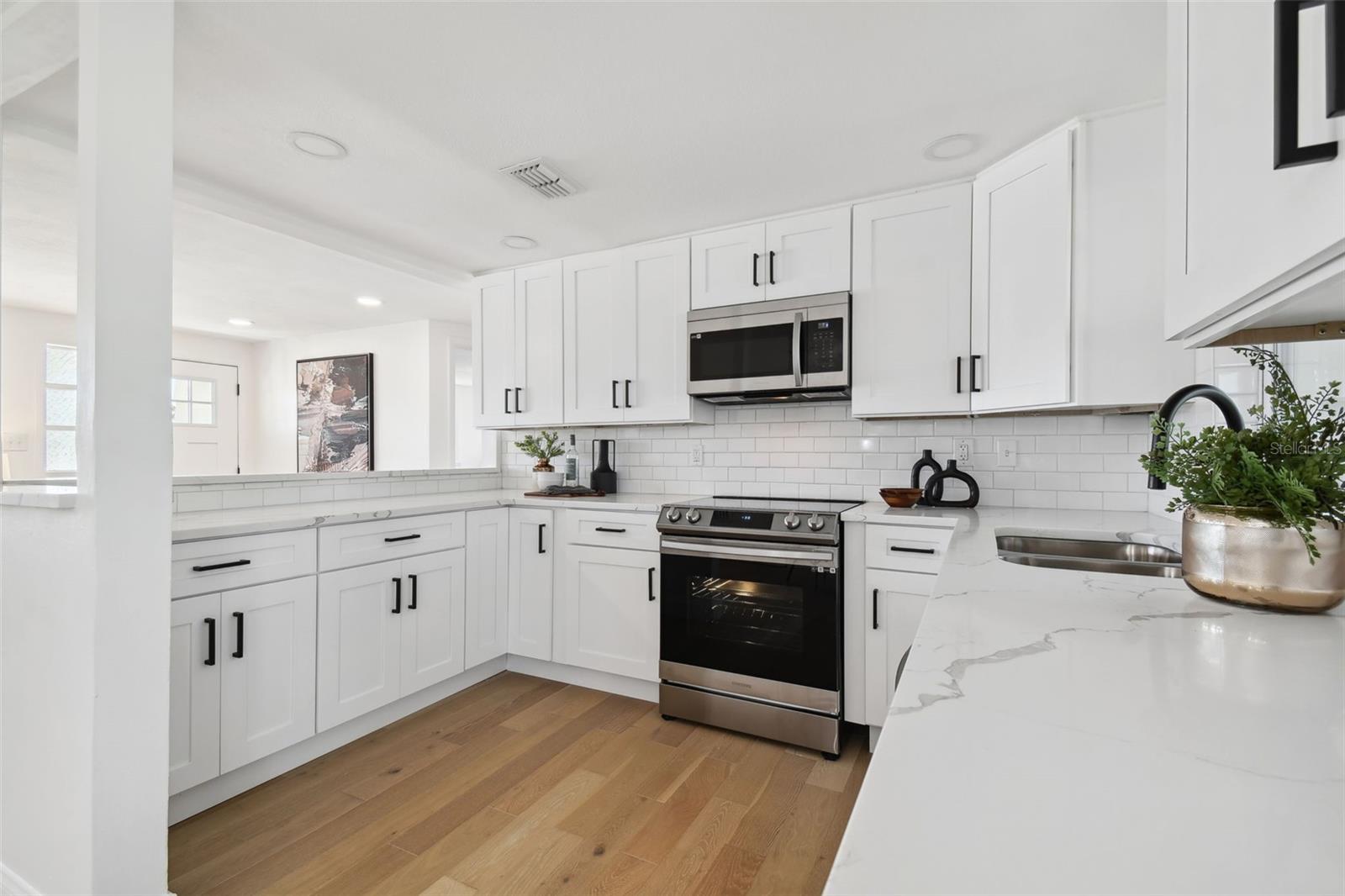 13617 FRANCES AVE, HUDSON, FL, 34667