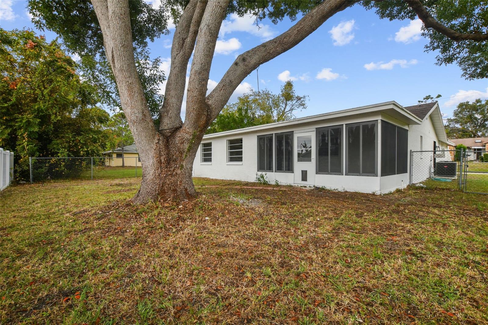 8512 LONGBOAT LN, HUDSON, FL, 34667