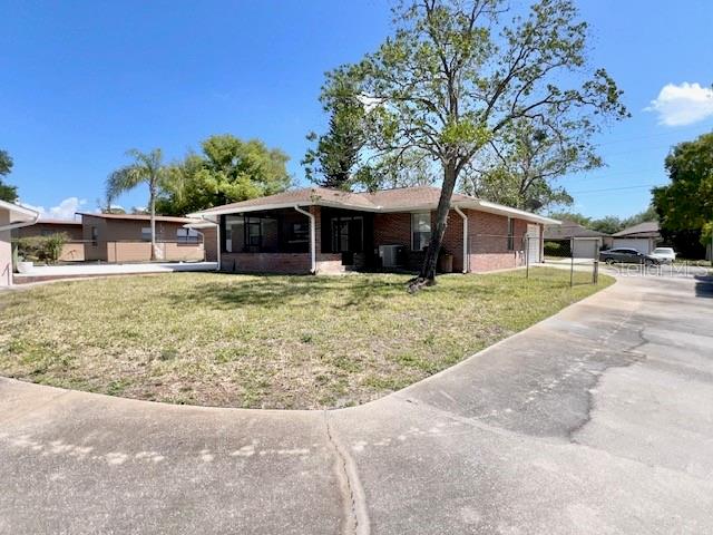 32 SANFORD AVE, DEBARY, FL, 32713