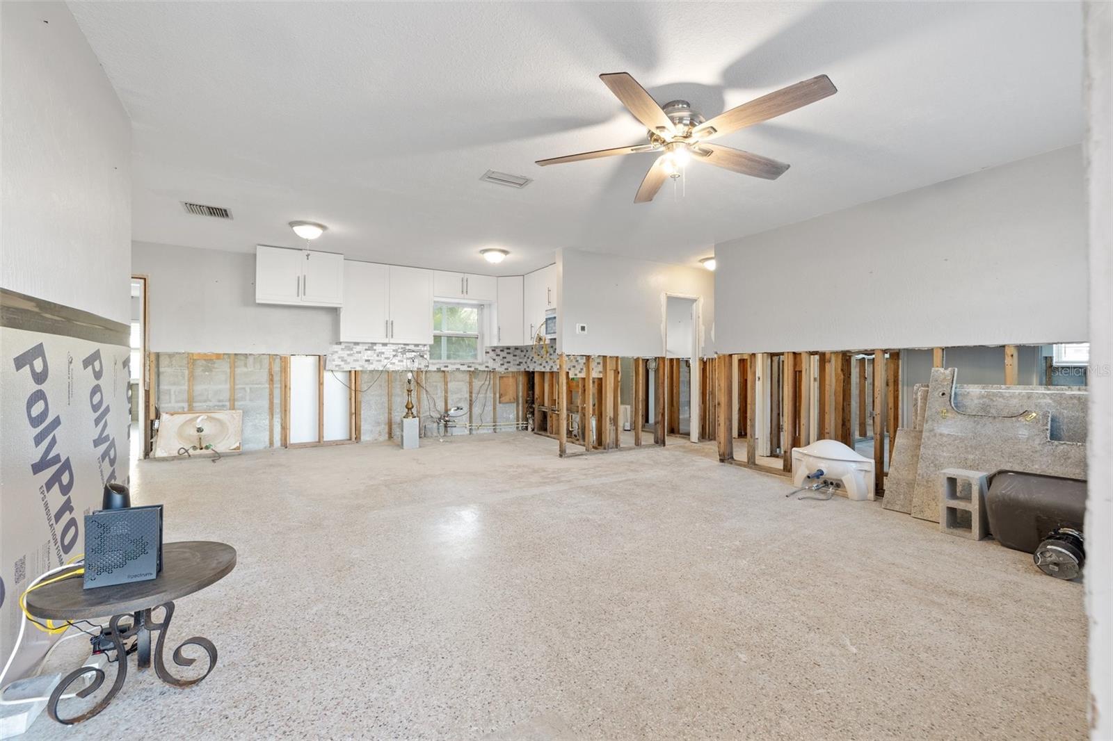 8801 SUNLIT COVE DR NE, ST PETERSBURG, FL, 33702
