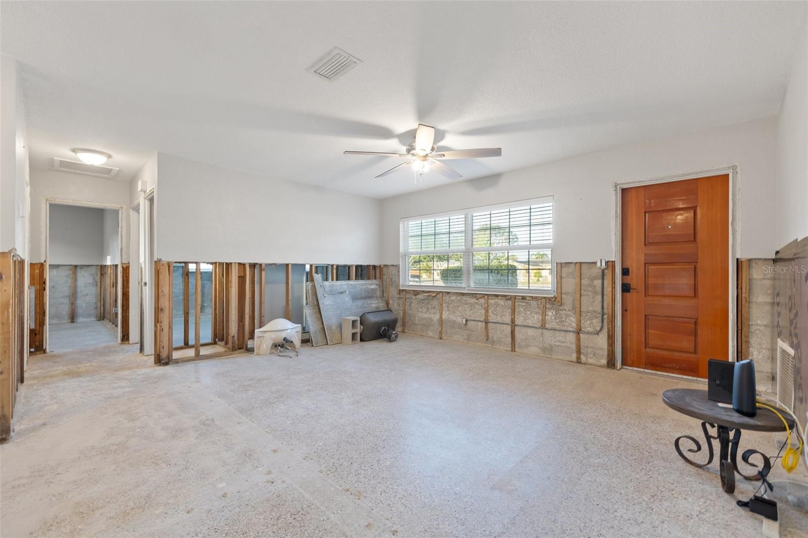 8801 SUNLIT COVE DR NE, ST PETERSBURG, FL, 33702