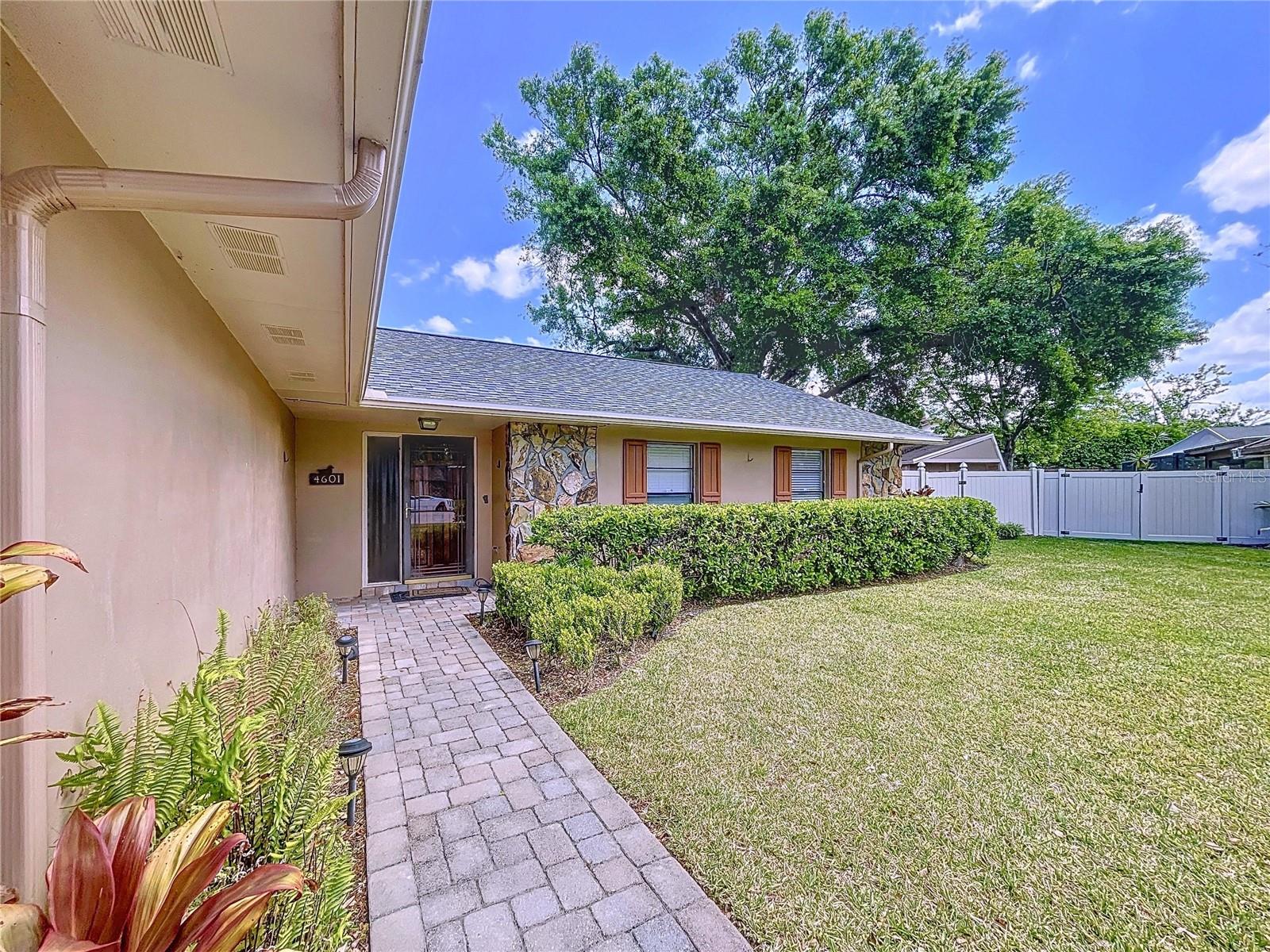 4601 AUTUMNWIND CT, TAMPA, FL, 33624