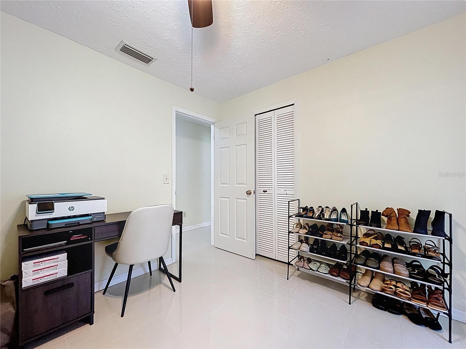 4601 AUTUMNWIND CT, TAMPA, FL, 33624