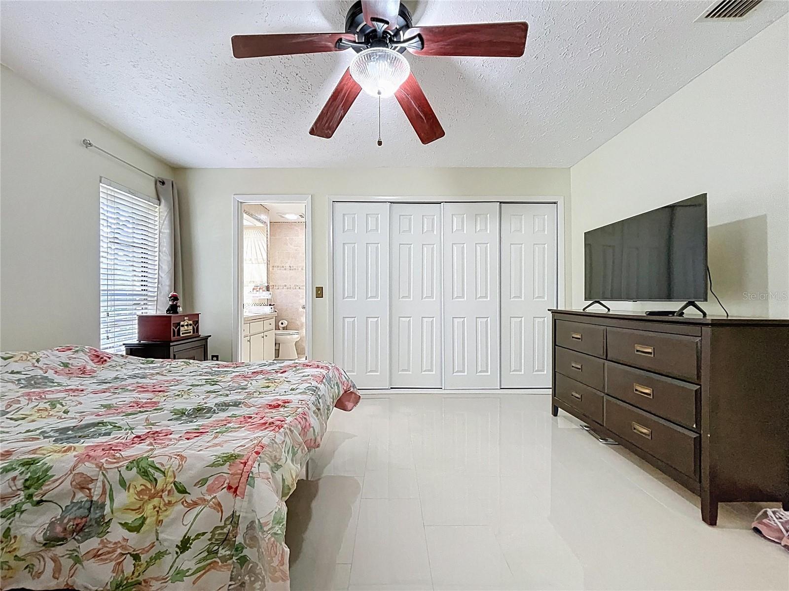 4601 AUTUMNWIND CT, TAMPA, FL, 33624