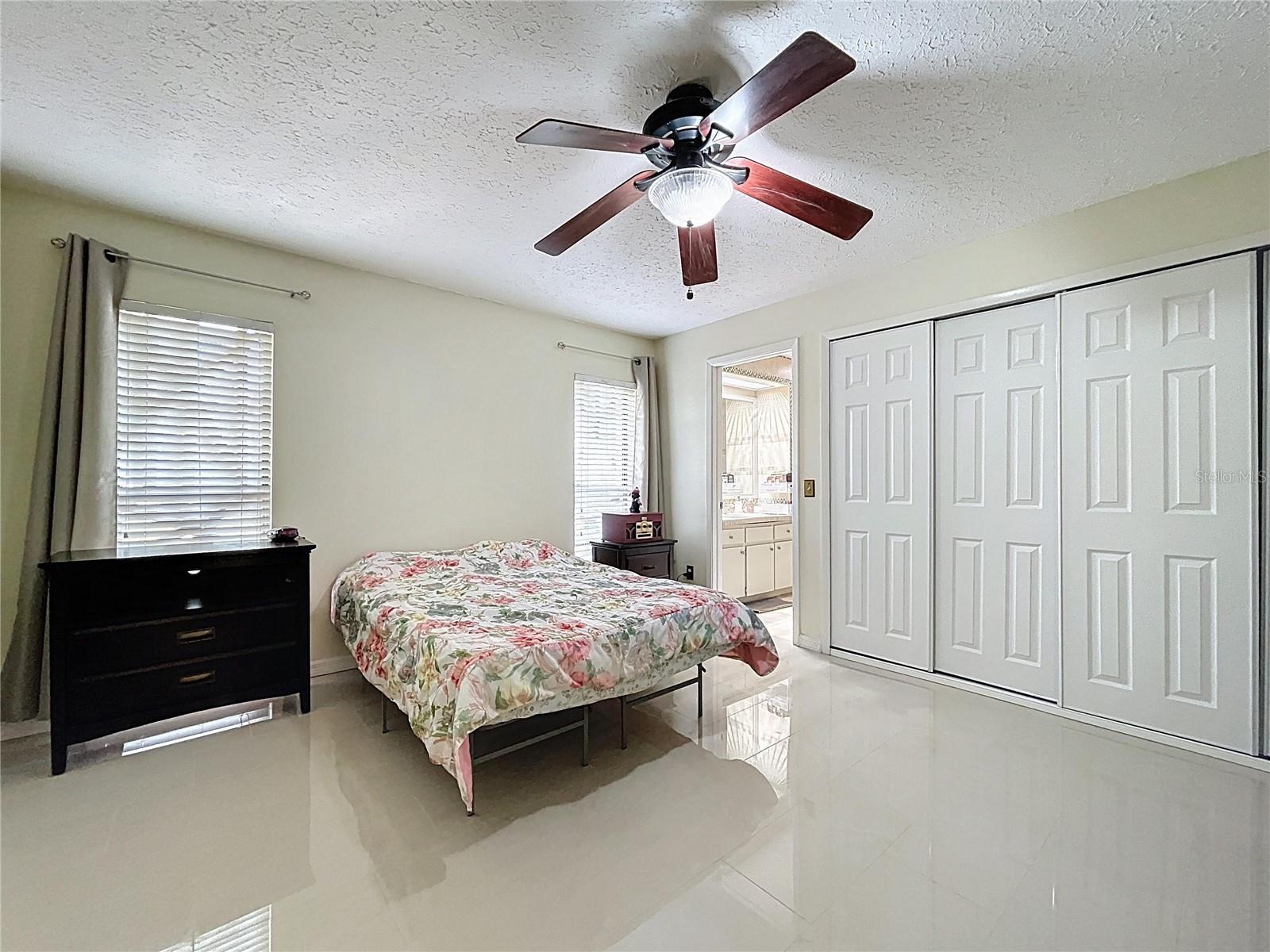 4601 AUTUMNWIND CT, TAMPA, FL, 33624