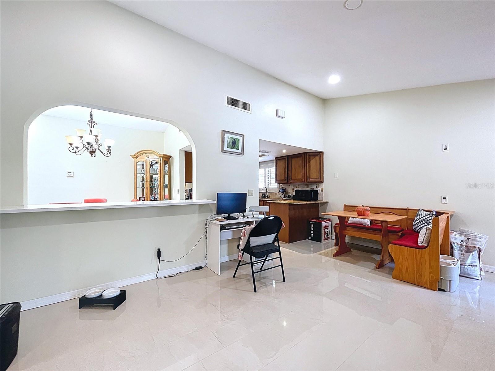 4601 AUTUMNWIND CT, TAMPA, FL, 33624