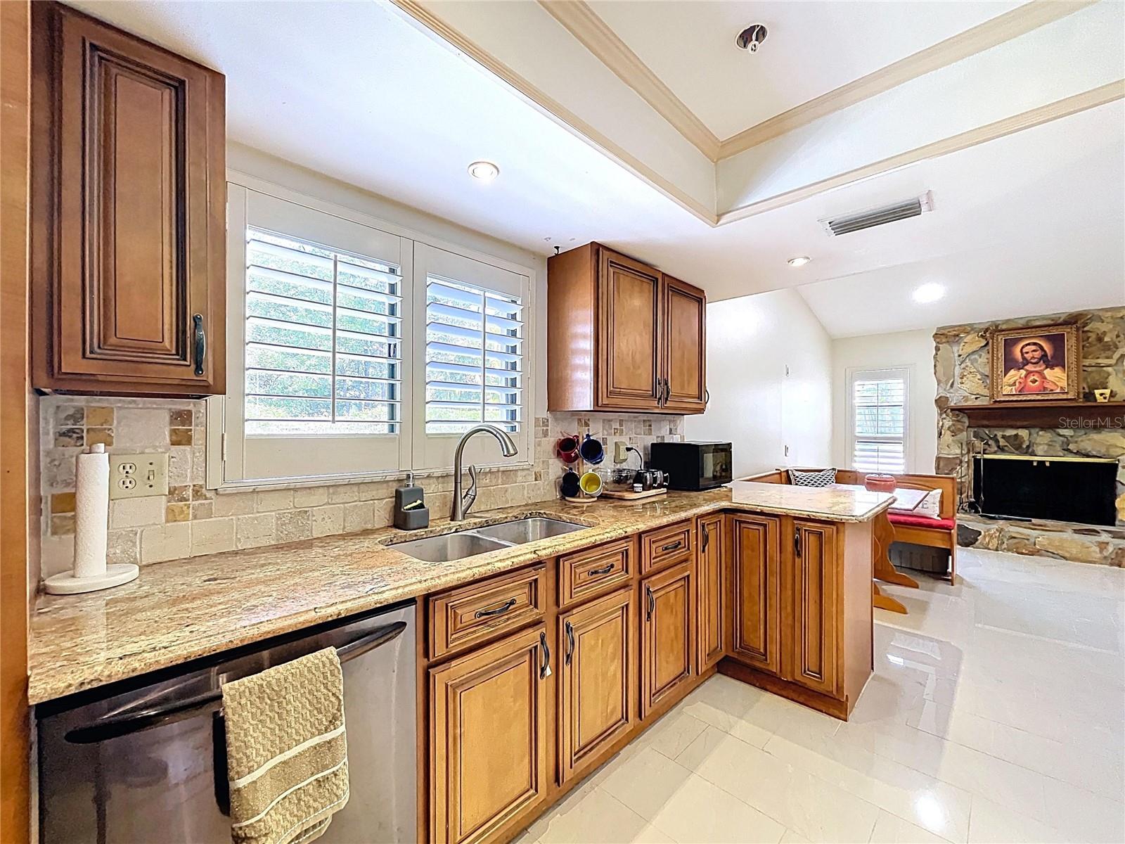 4601 AUTUMNWIND CT, TAMPA, FL, 33624