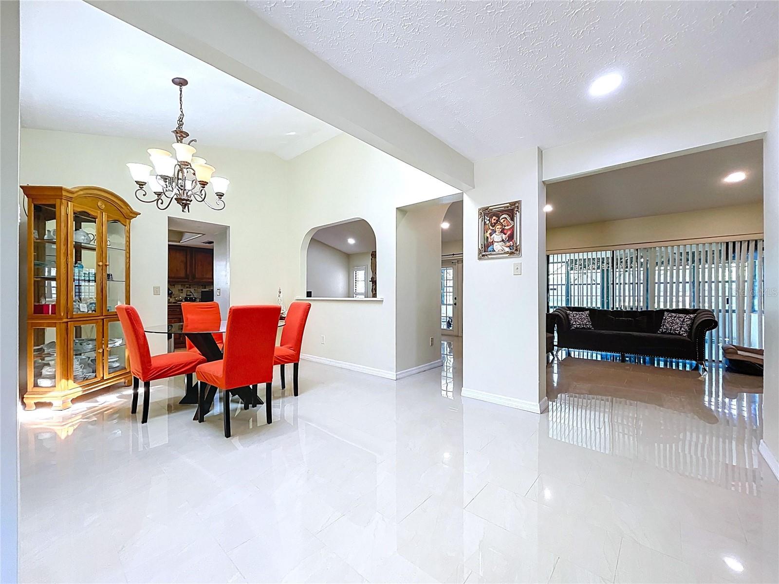 4601 AUTUMNWIND CT, TAMPA, FL, 33624