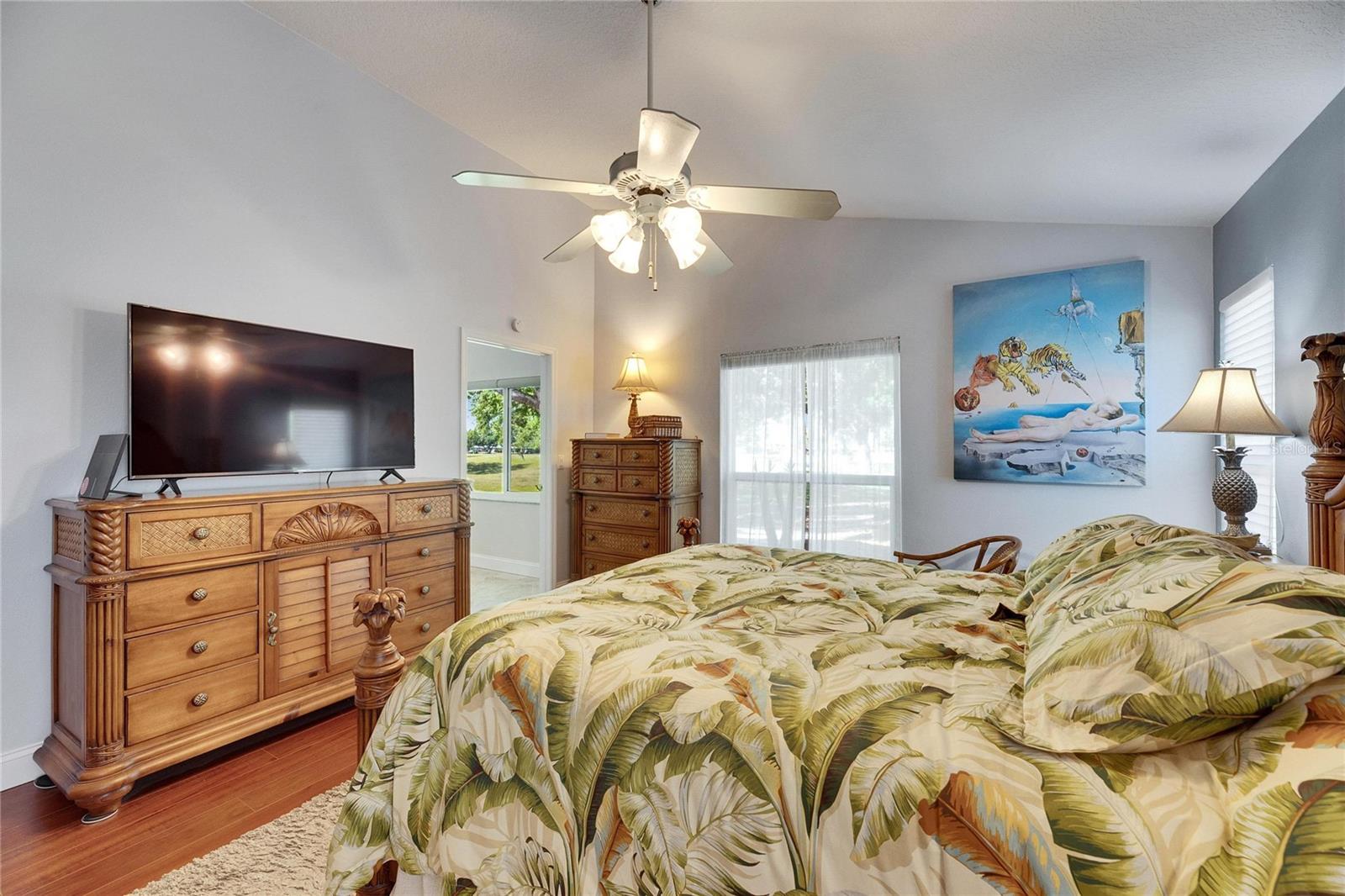 334 NORTHWAY DR, SUN CITY CENTER, FL, 33573