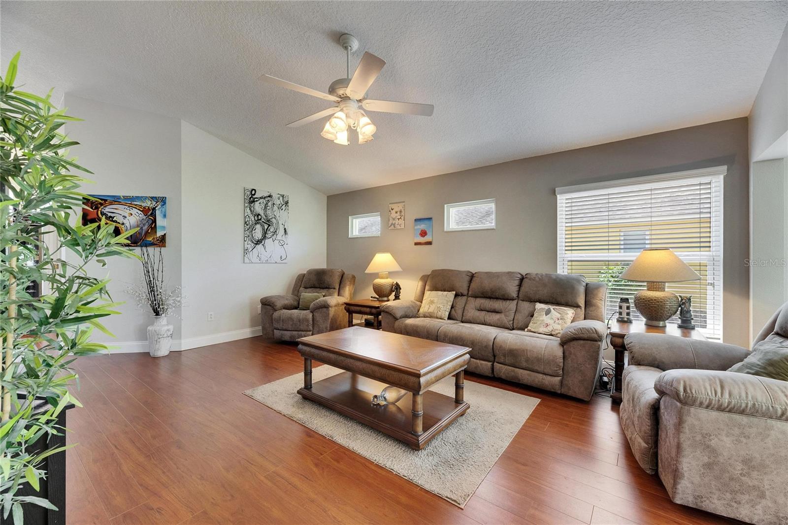 334 NORTHWAY DR, SUN CITY CENTER, FL, 33573