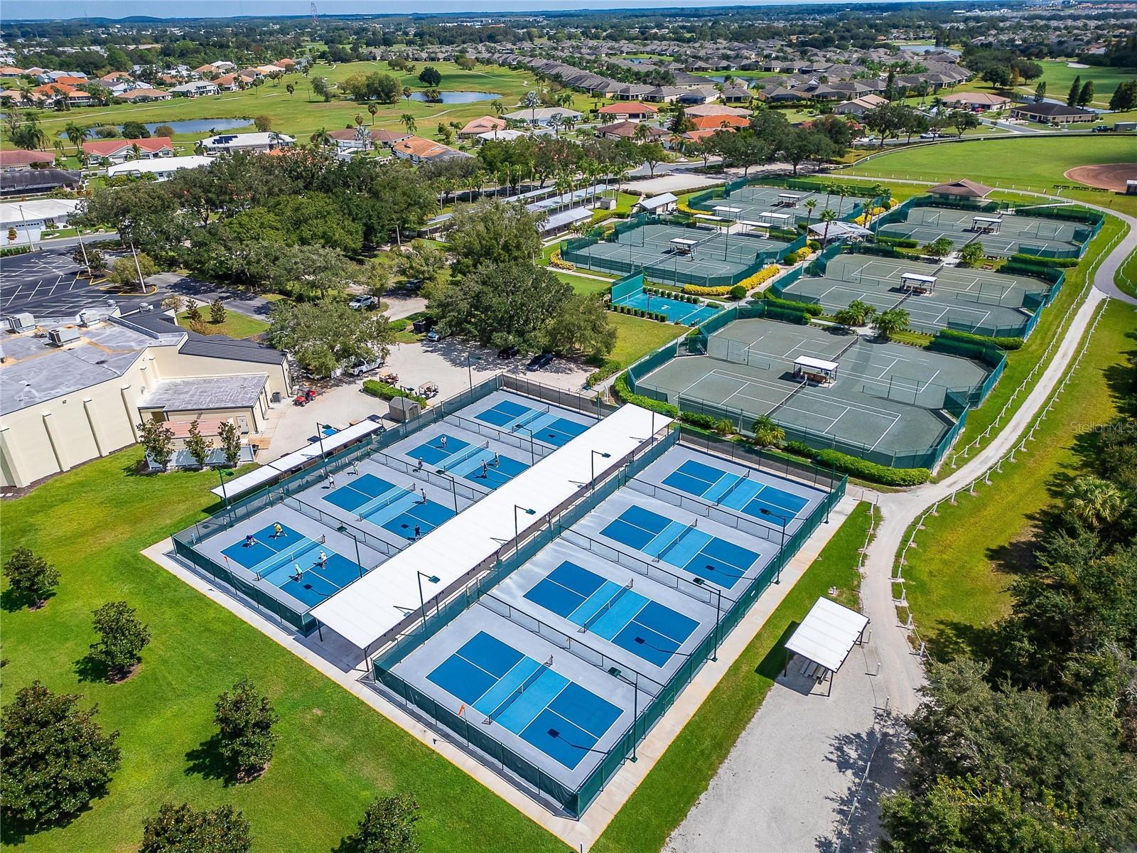 334 NORTHWAY DR, SUN CITY CENTER, FL, 33573