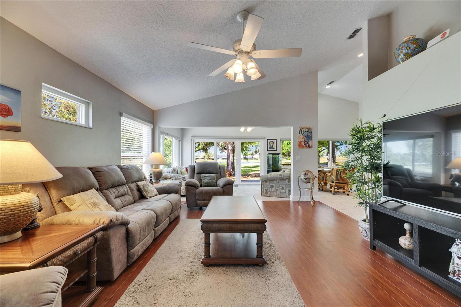 334 NORTHWAY DR, SUN CITY CENTER, FL, 33573