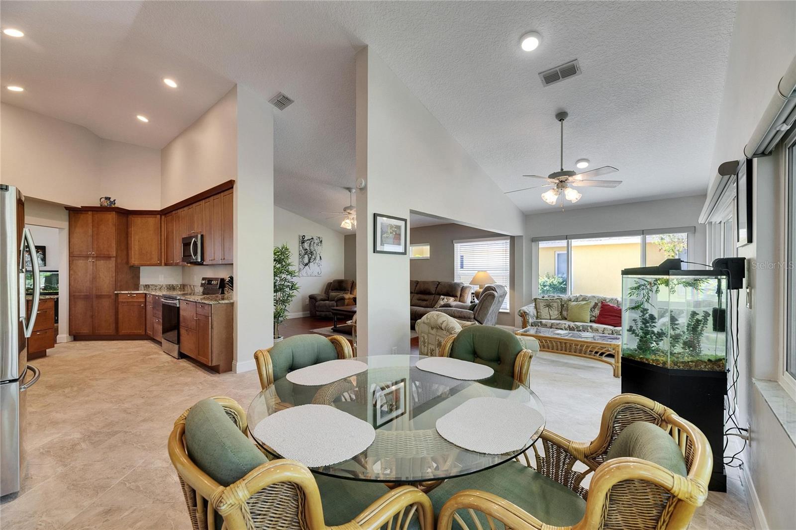 334 NORTHWAY DR, SUN CITY CENTER, FL, 33573