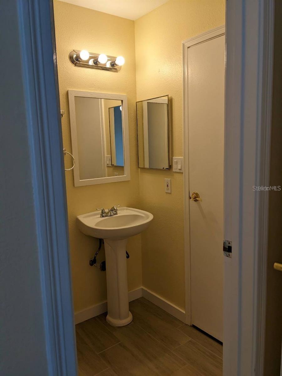 1400 GANDY BLVD N #1304, ST PETERSBURG, FL, 33702