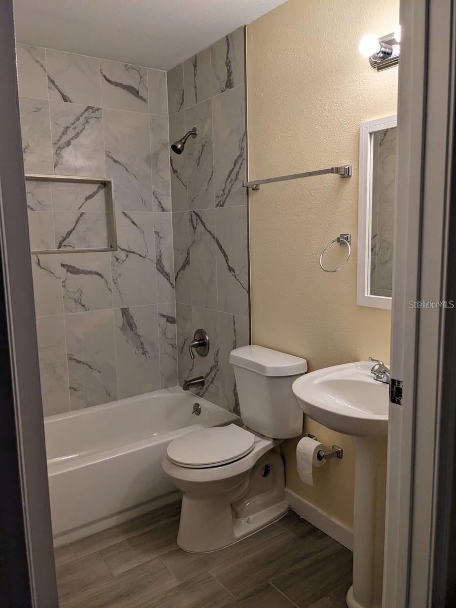 1400 GANDY BLVD N #1304, ST PETERSBURG, FL, 33702