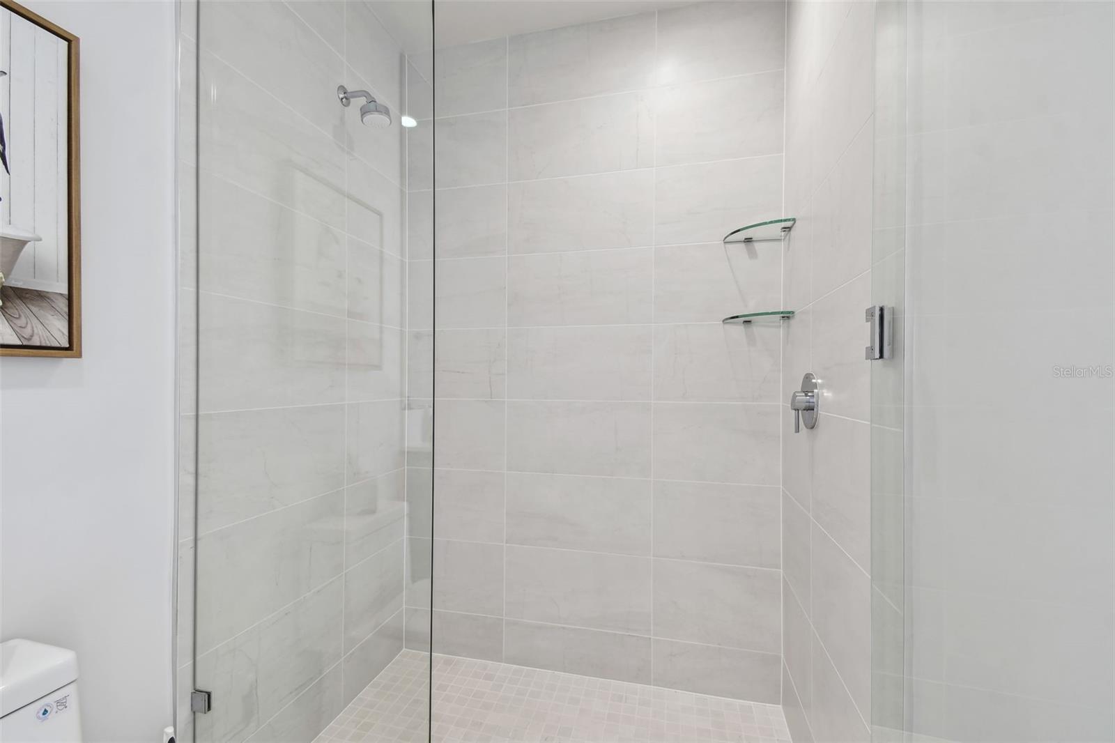 301 1ST ST S #2402, ST PETERSBURG, FL, 33701