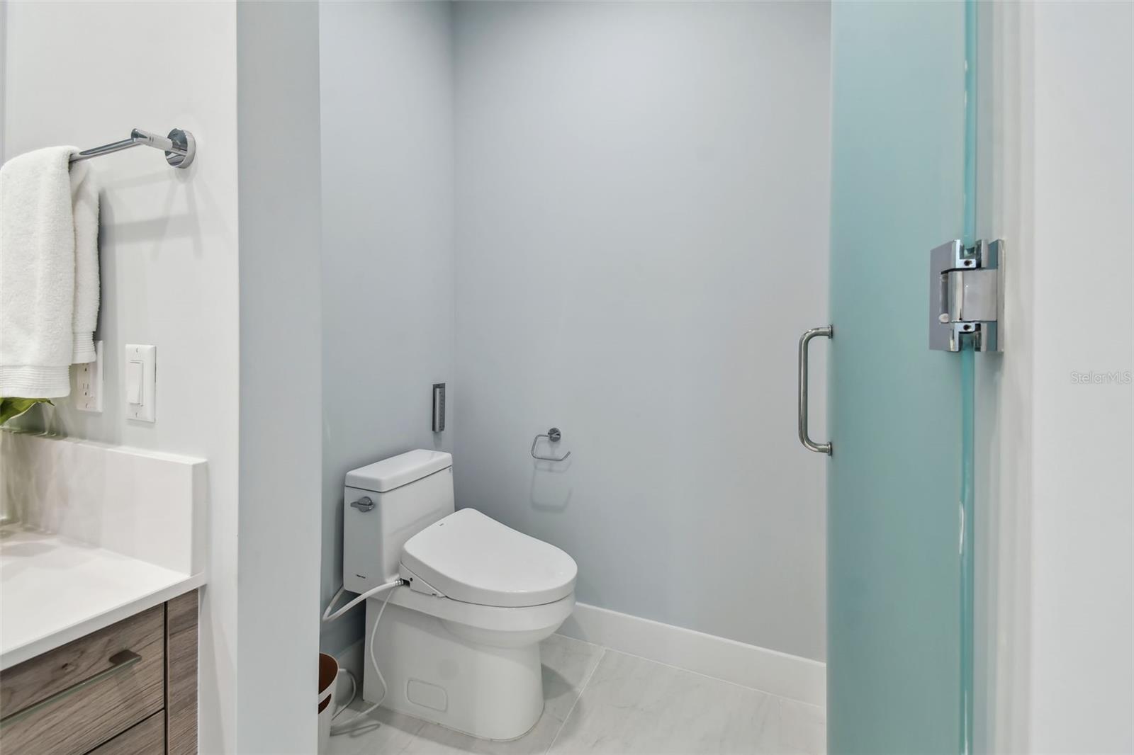 301 1ST ST S #2402, ST PETERSBURG, FL, 33701