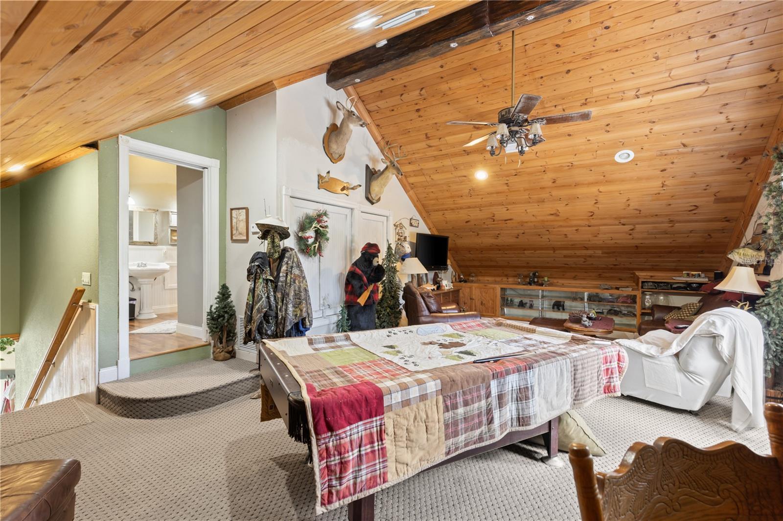 202 LAUREL OAKS RD, NOKOMIS, FL, 34275