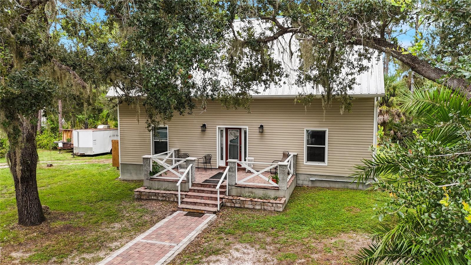 202 LAUREL OAKS RD, NOKOMIS, FL, 34275