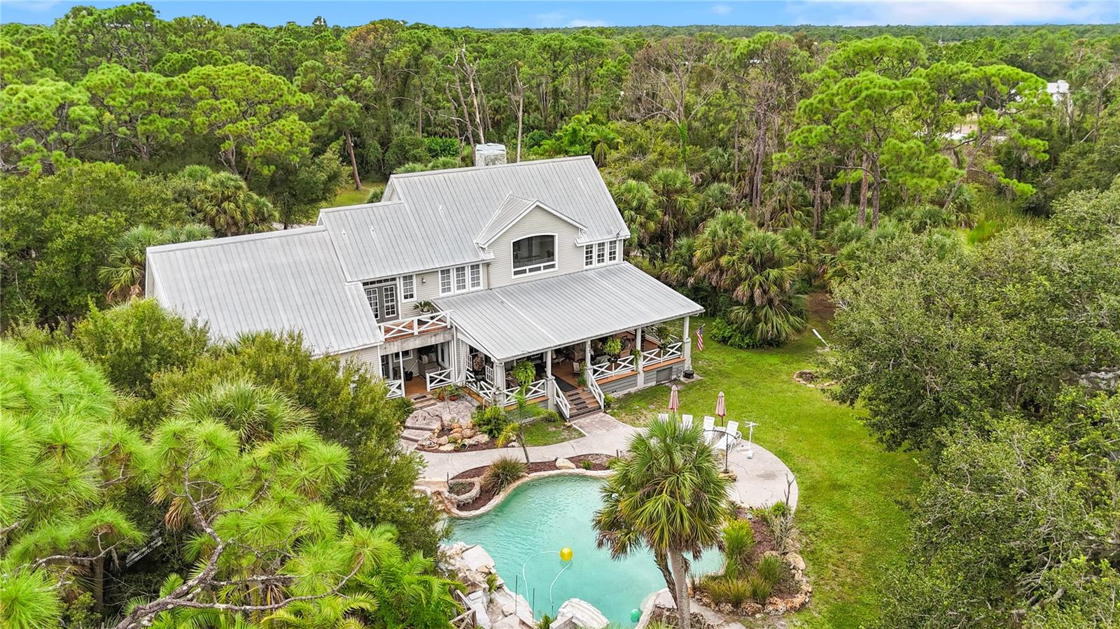 202 LAUREL OAKS RD, NOKOMIS, FL, 34275