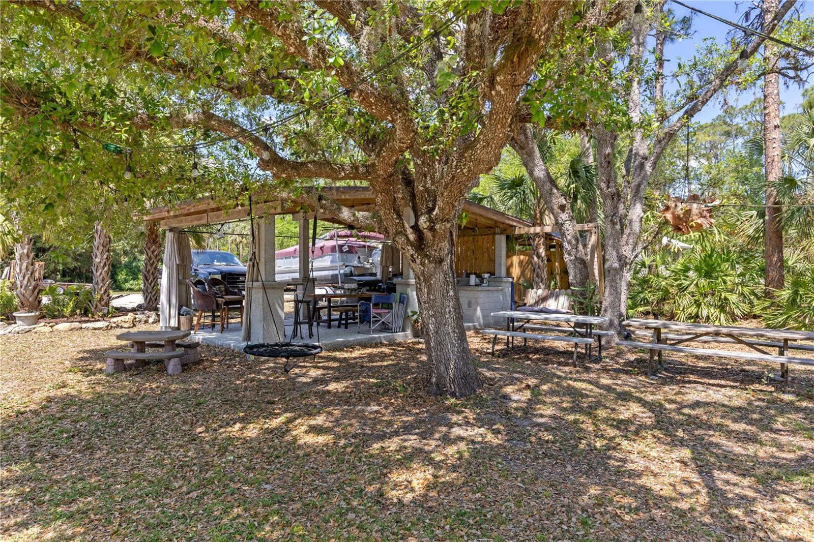 202 LAUREL OAKS RD, NOKOMIS, FL, 34275