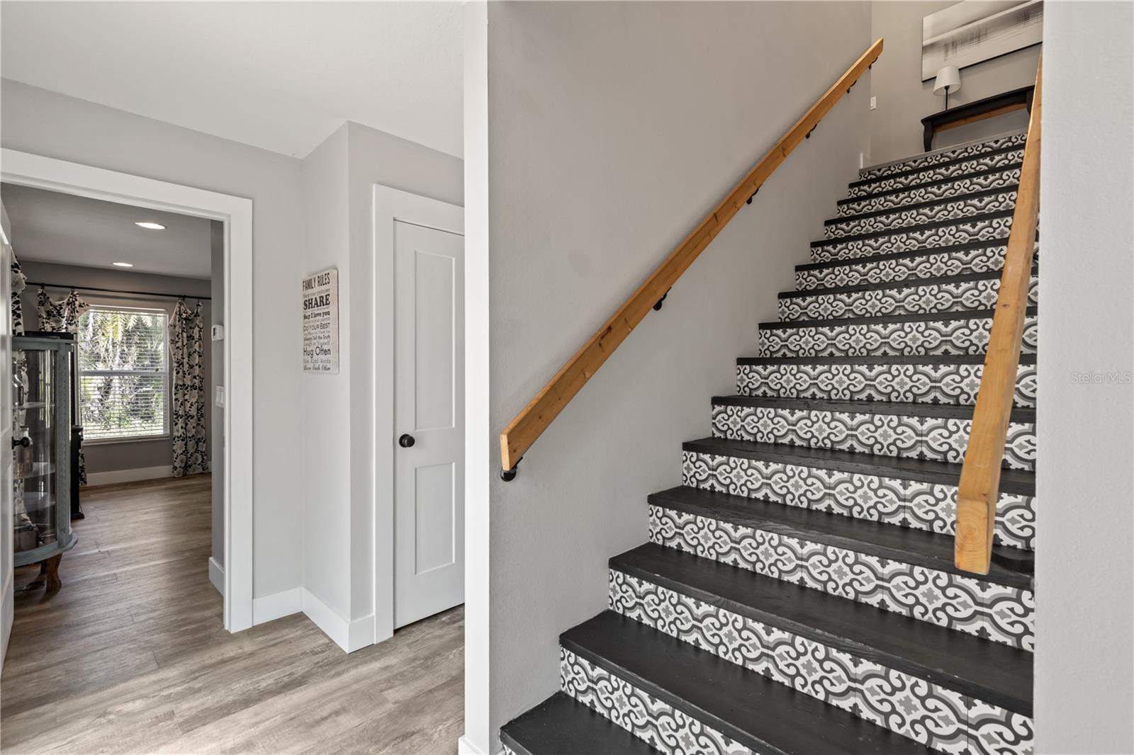 202 LAUREL OAKS RD, NOKOMIS, FL, 34275