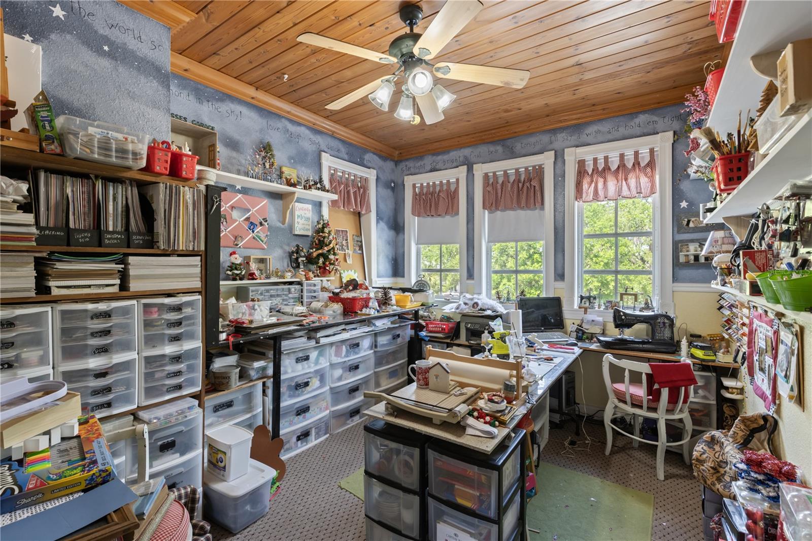 202 LAUREL OAKS RD, NOKOMIS, FL, 34275