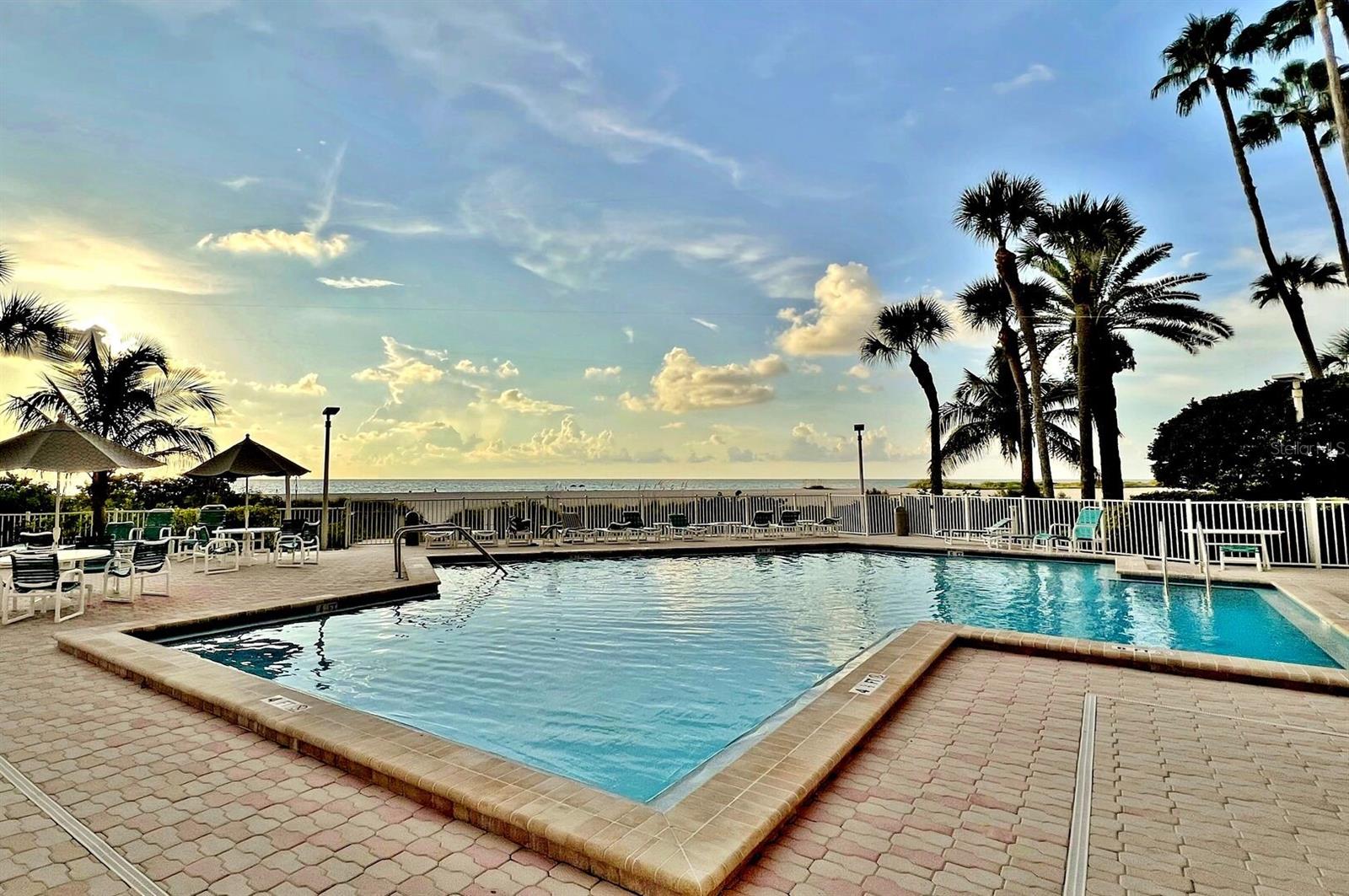 1310 GULF BLVD #11B, CLEARWATER BEACH, FL, 33767