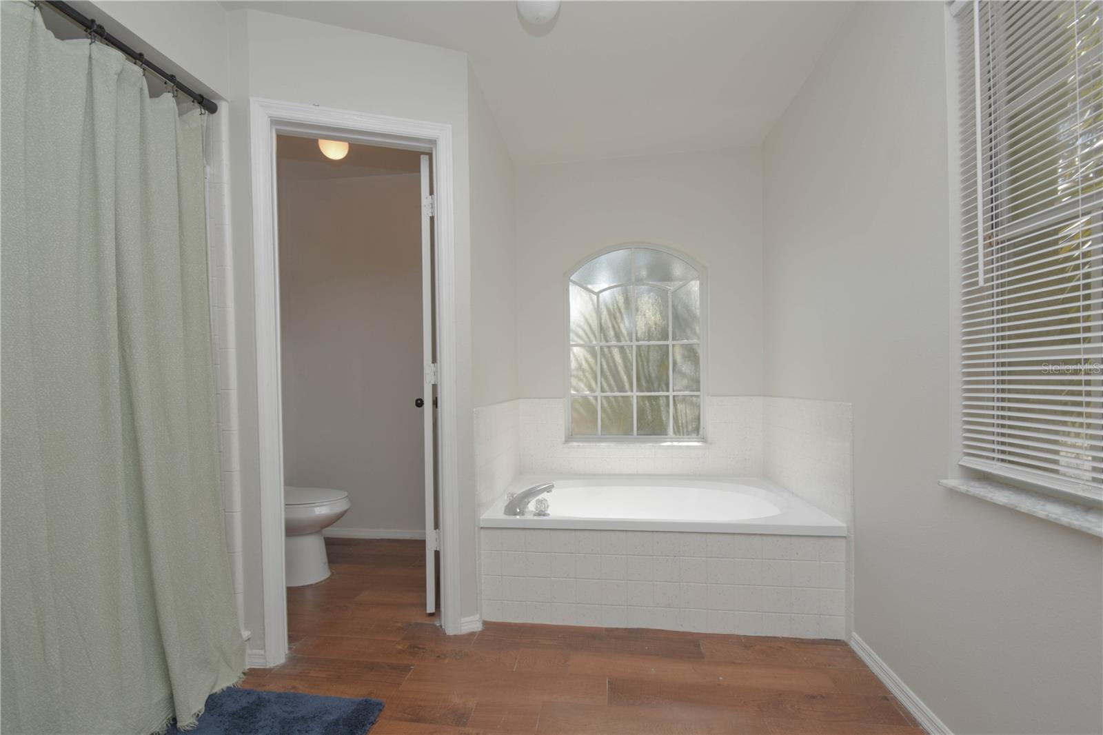 14433 HUNTINGFIELD DR, ORLANDO, FL, 32824