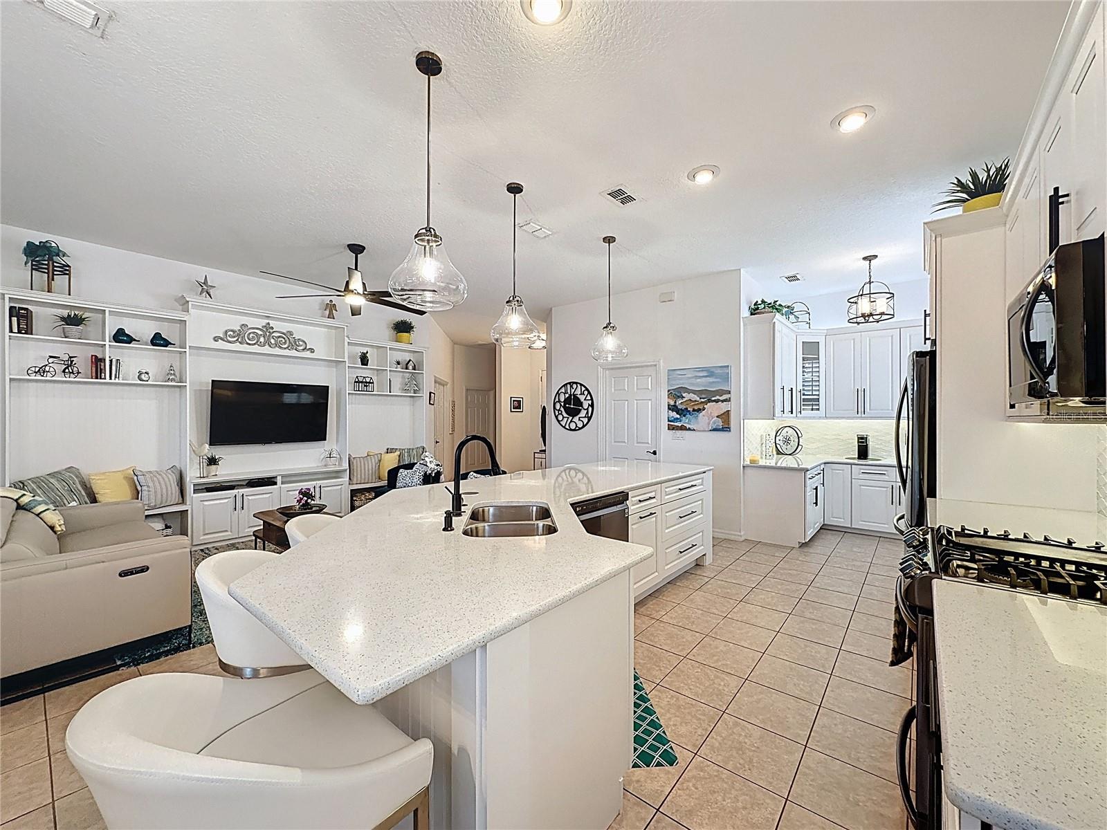 135 CREPE MYRTLE DR, GROVELAND, FL, 34736