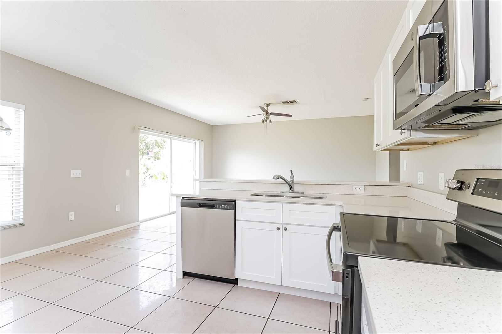 637 S DELMONTE CT, KISSIMMEE, FL, 34758