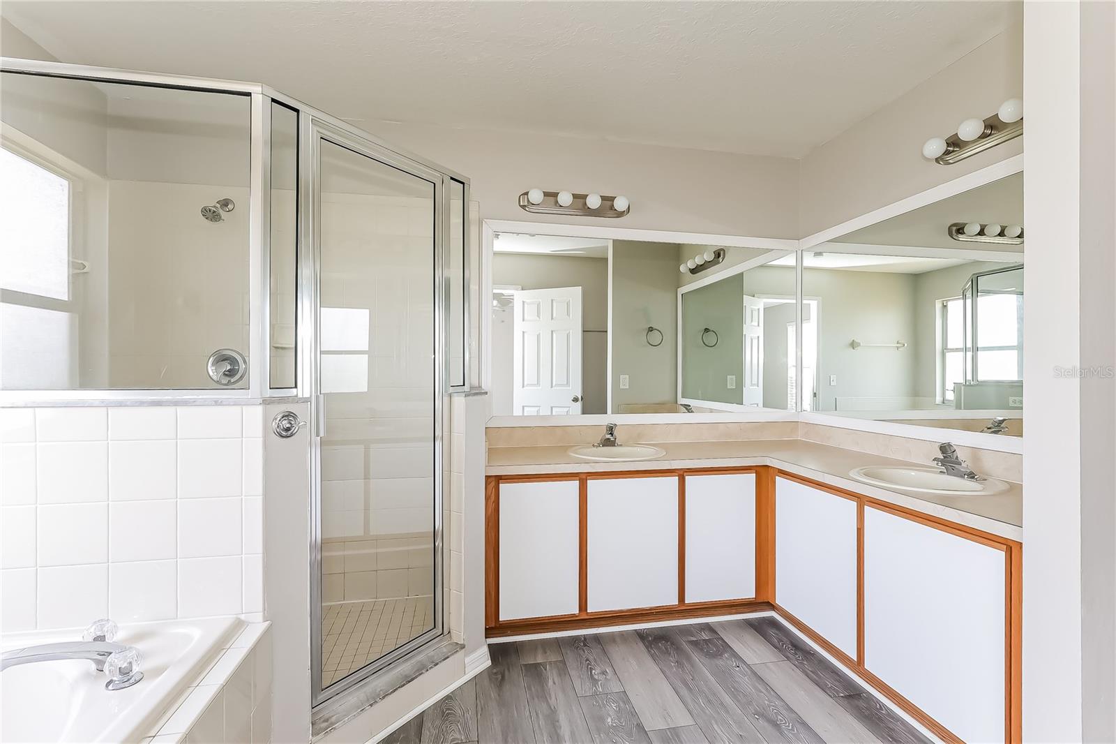 637 S DELMONTE CT, KISSIMMEE, FL, 34758