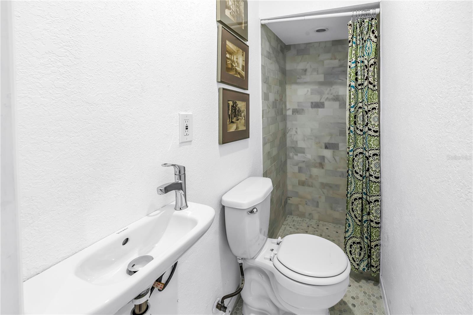 2111 14TH ST N, ST PETERSBURG, FL, 33703