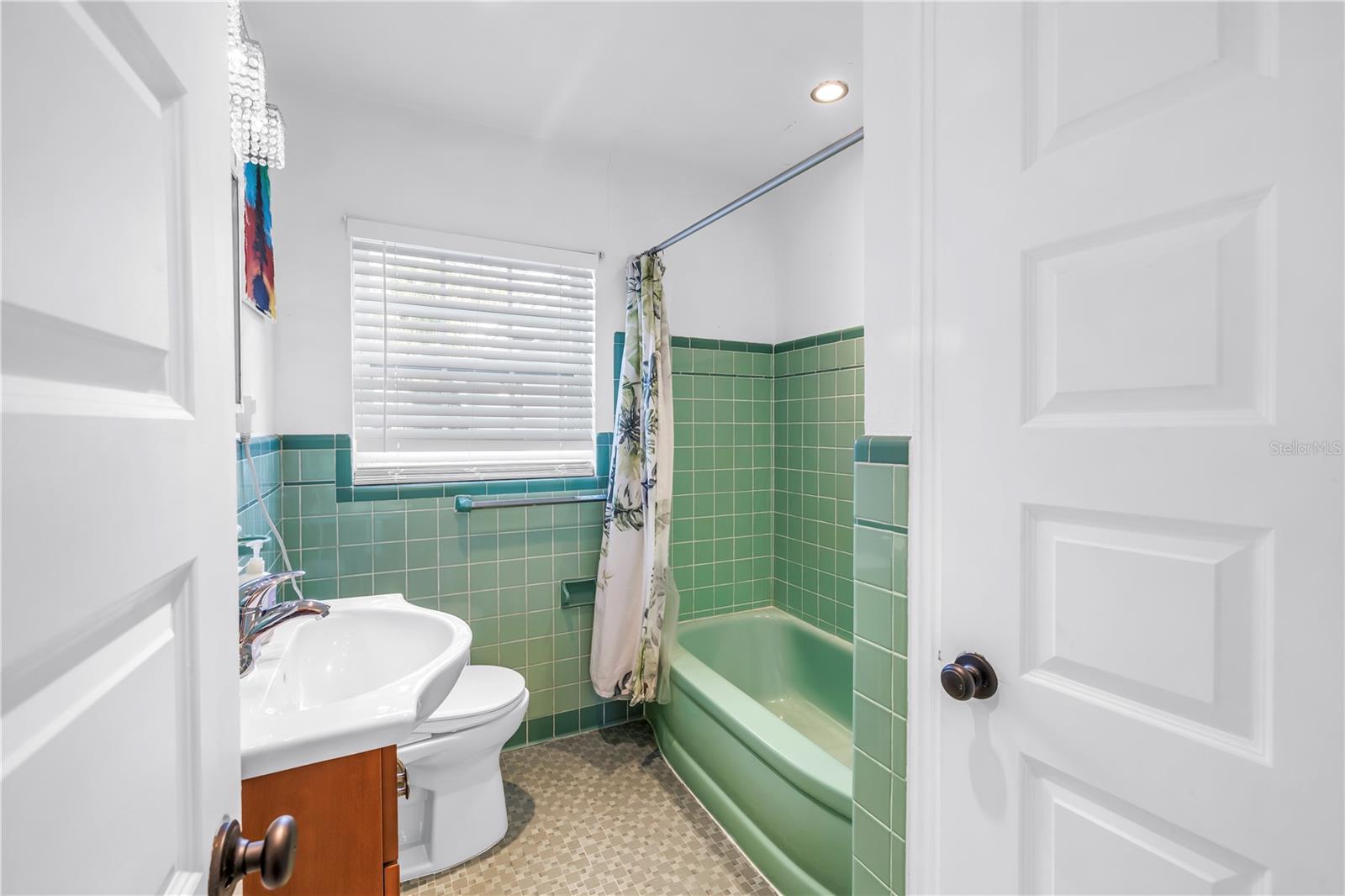 2111 14TH ST N, ST PETERSBURG, FL, 33703