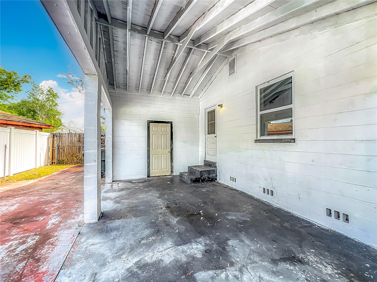 320 S ELM RD, LAKELAND, FL, 33801