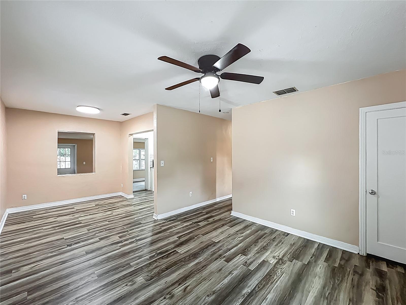 320 S ELM RD, LAKELAND, FL, 33801