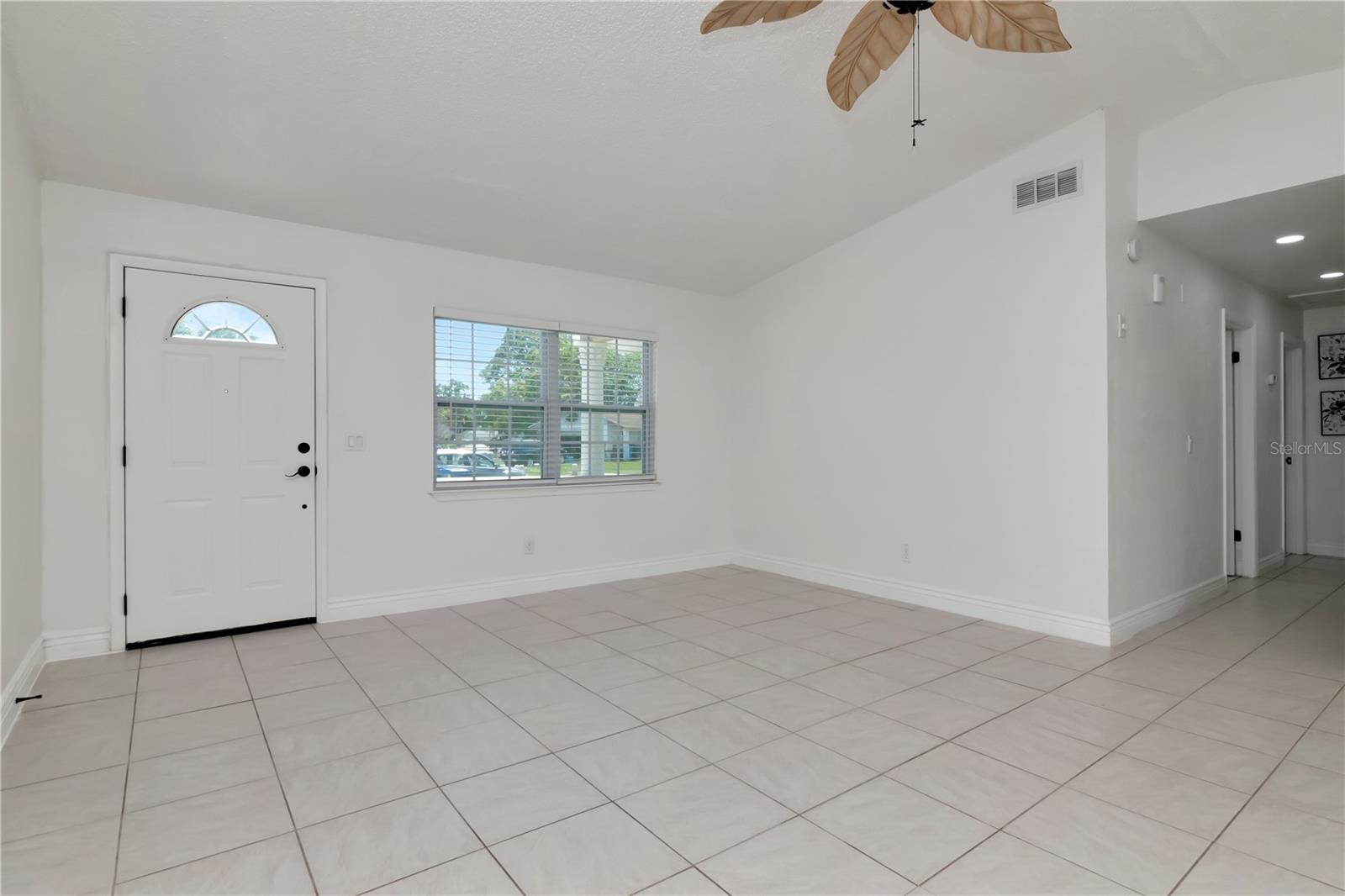 10705 KNOLLSWAY CT, TAMPA, FL, 33625