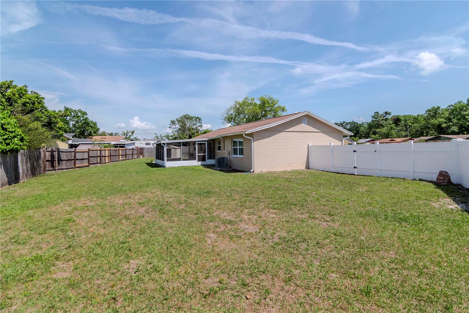 10705 KNOLLSWAY CT, TAMPA, FL, 33625