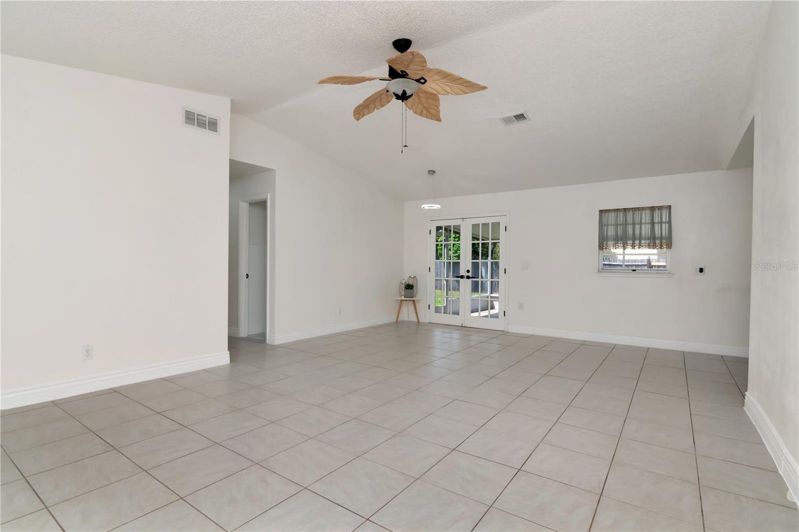 10705 KNOLLSWAY CT, TAMPA, FL, 33625