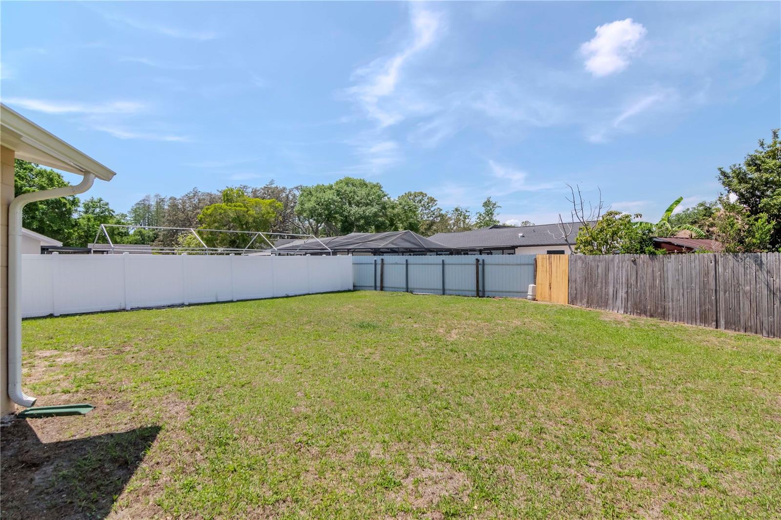 10705 KNOLLSWAY CT, TAMPA, FL, 33625